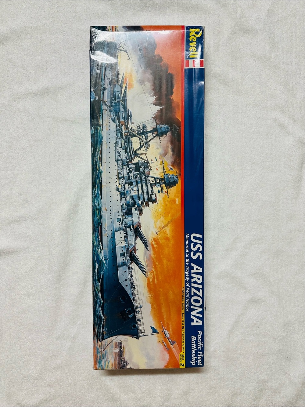 Revell 1:426 USS Arizona Battleship Plastic Model Kit 85-0302